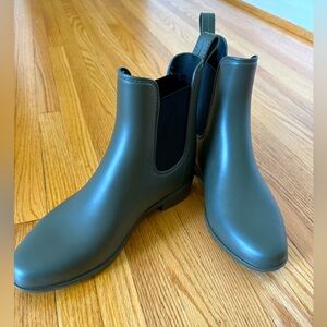 Target Women's Chelsea Rain Boots Hunter Green Size 6 Waterproof